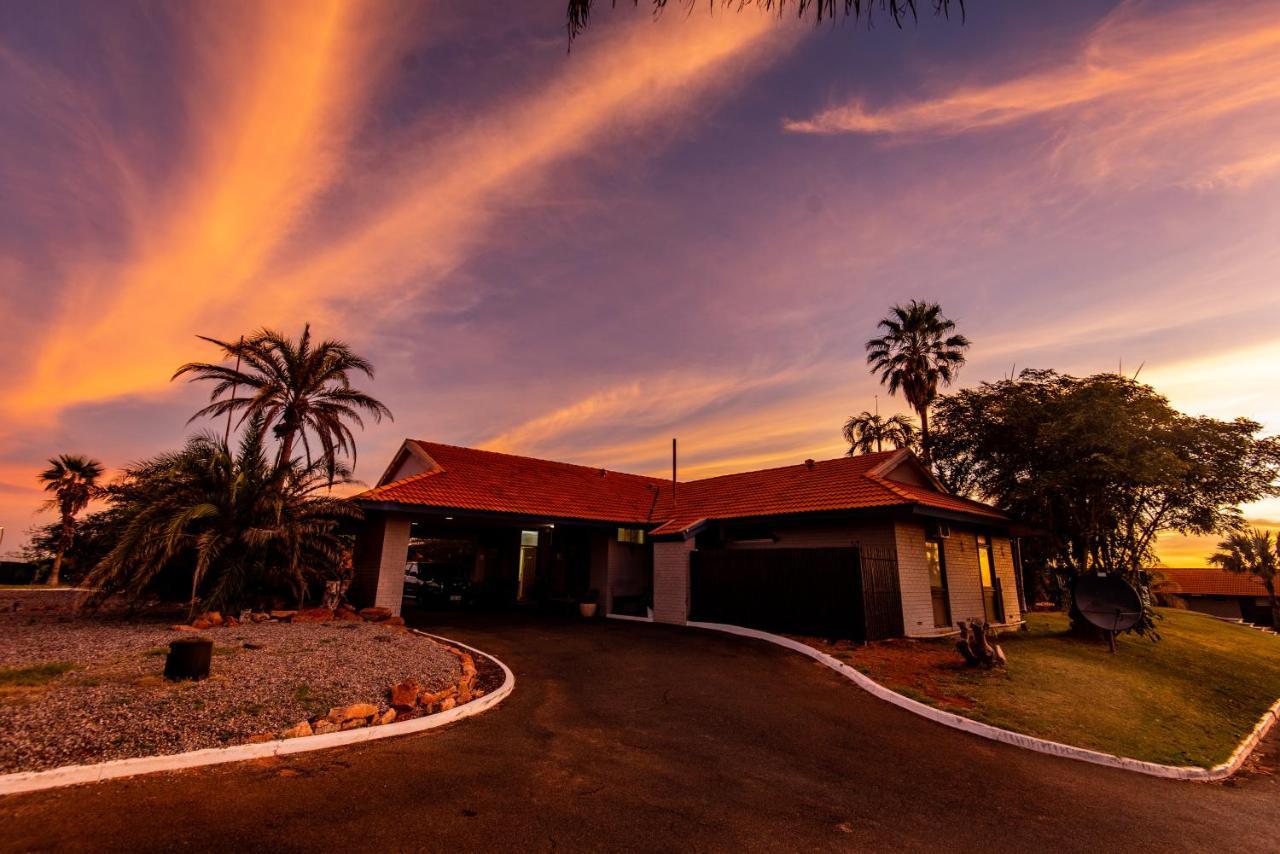 Hospitality Port Hedland Motel Exterior foto